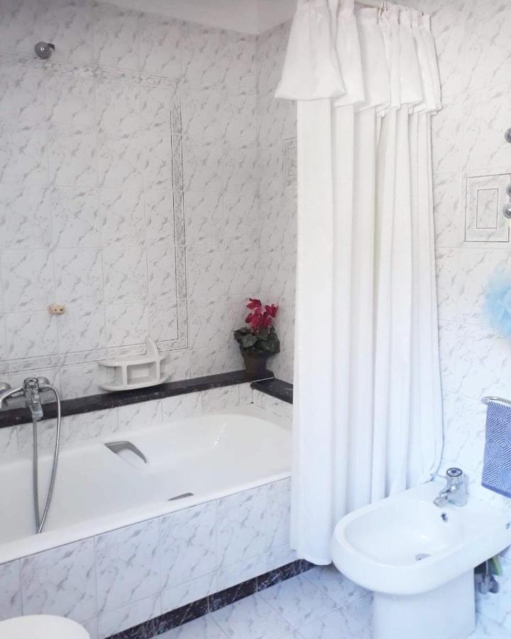 Fantastic Villa, A 5 Minute Drive From The Beach! Athen Eksteriør bilde